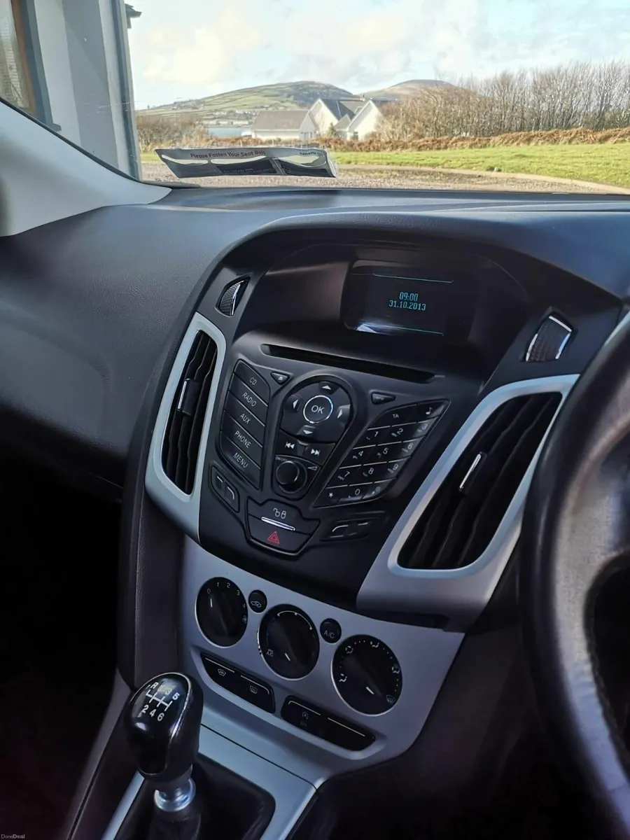 Ford Focus Hatchback – 1.6L Diesel – 2013 (132) - Image 3