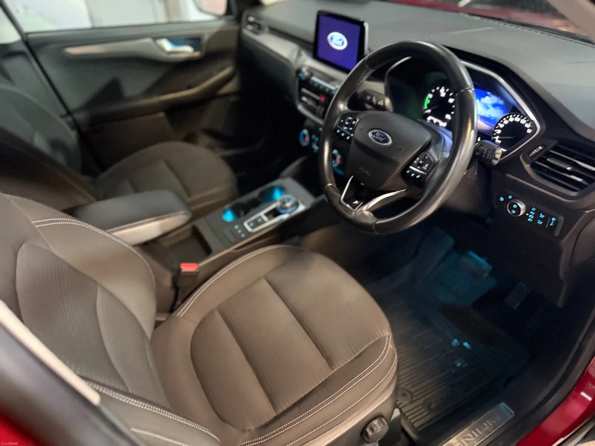 Ford Kuga 2020 TITANIUM AUTOMATIC PHEV - Image 4