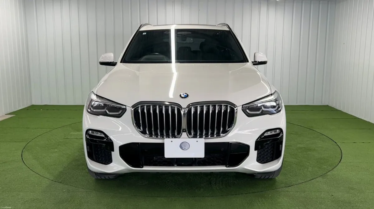 BMW X5 xDrive35d M Sport | 4WD | High Spec - Image 4