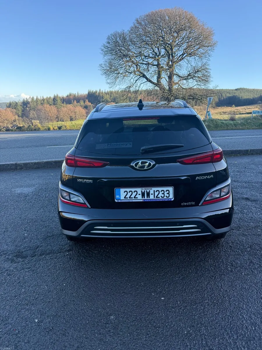 2022 Hyundai Kona electric - Image 3