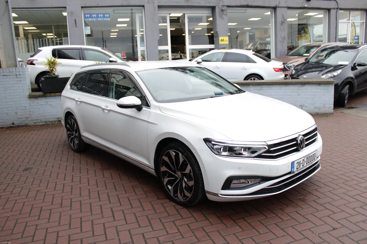 2.0TDI 150BHP ELEGANCE EDITION 5DR ESTATE // 1 OWN - Image 1