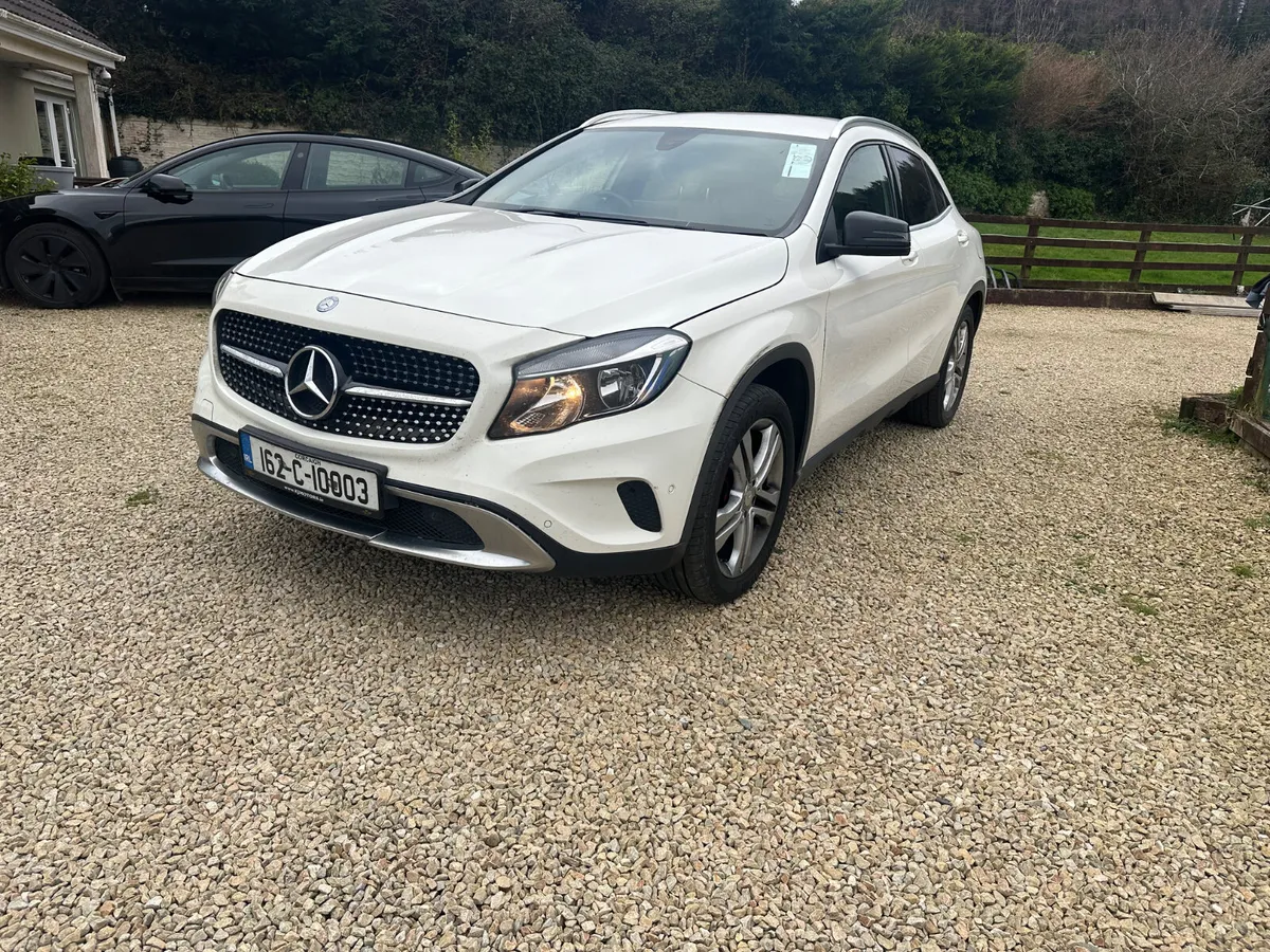 Mercedes-Benz GLA  2.0 D Automatic 2016 - Image 3