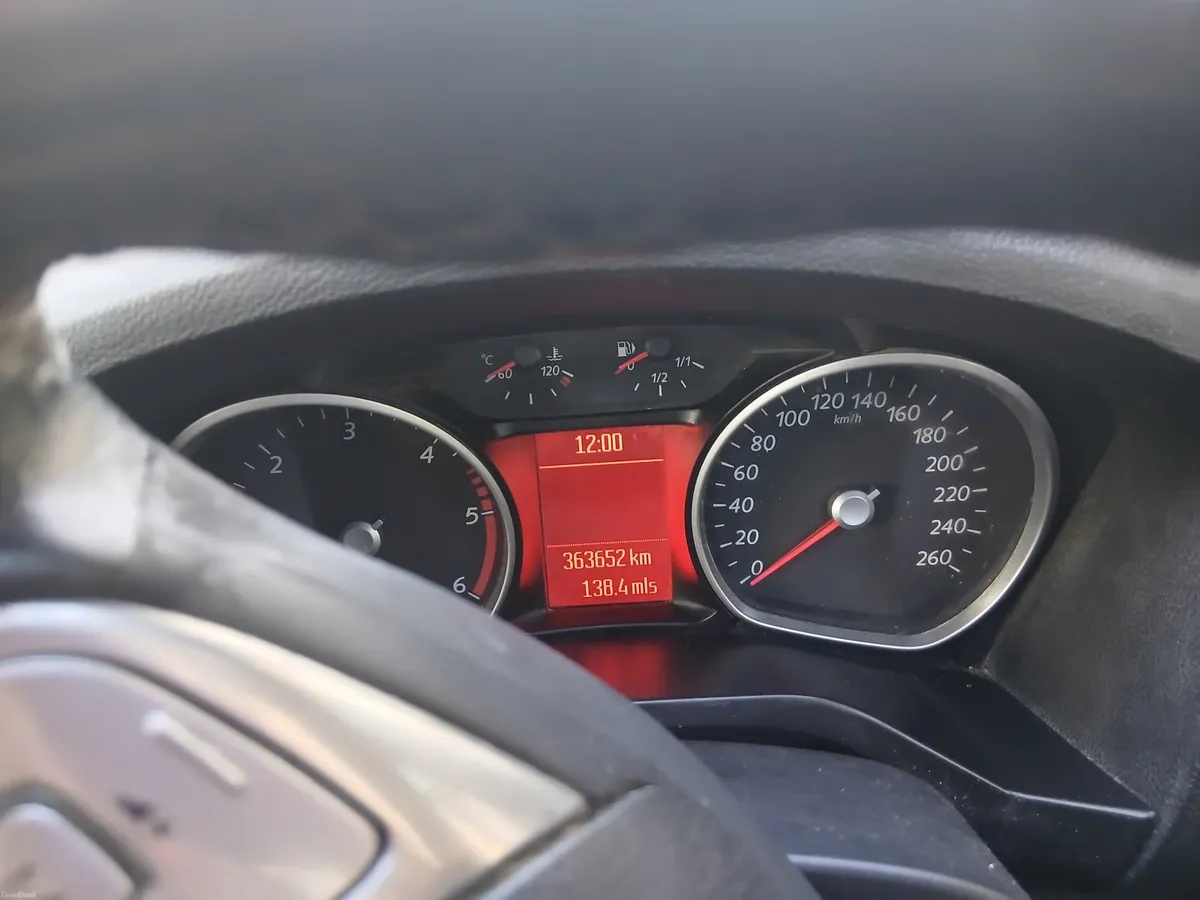 Ford S-Max 2012 - Image 3