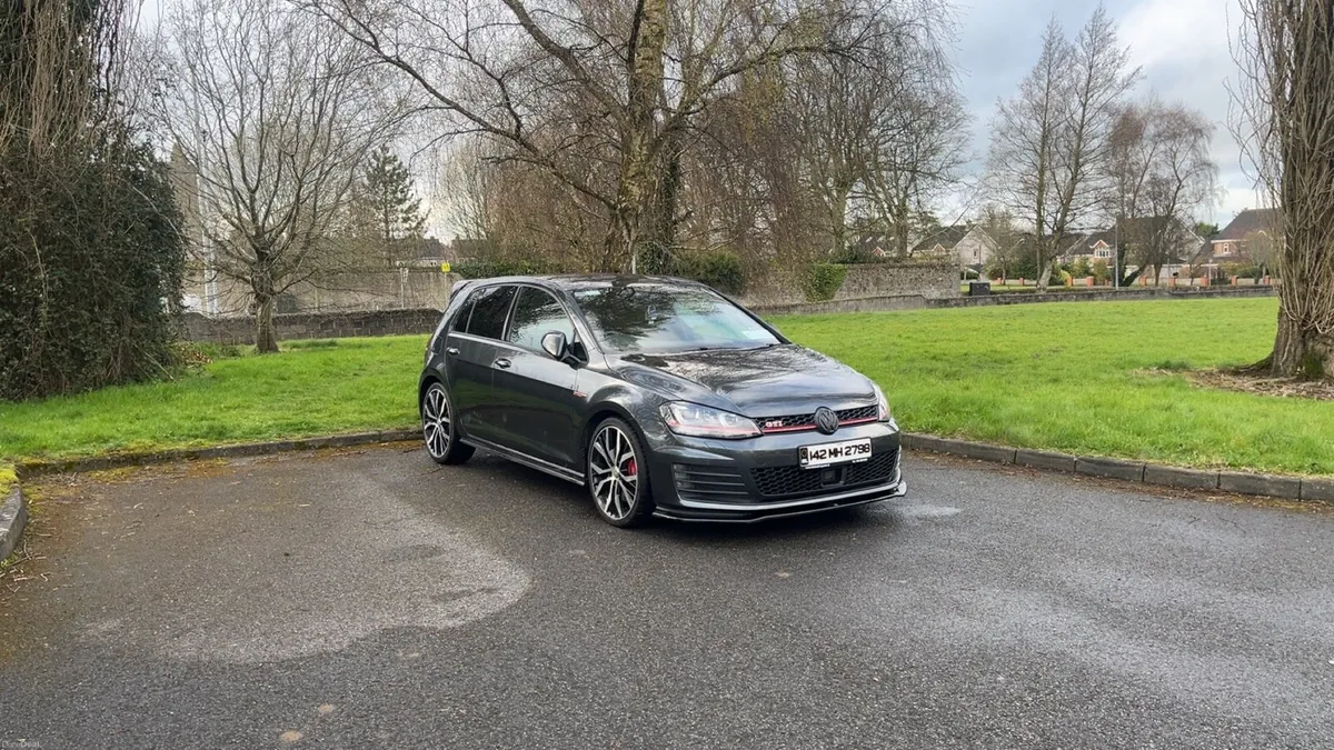 Volkswagen golf gti performance - Image 1