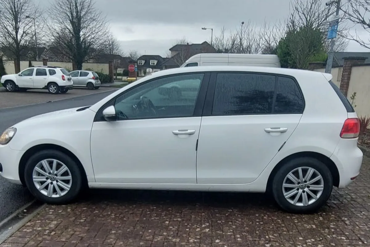 Volkswagen Golf 2012 TSI 1.2L Automatic – For Sale - Image 2