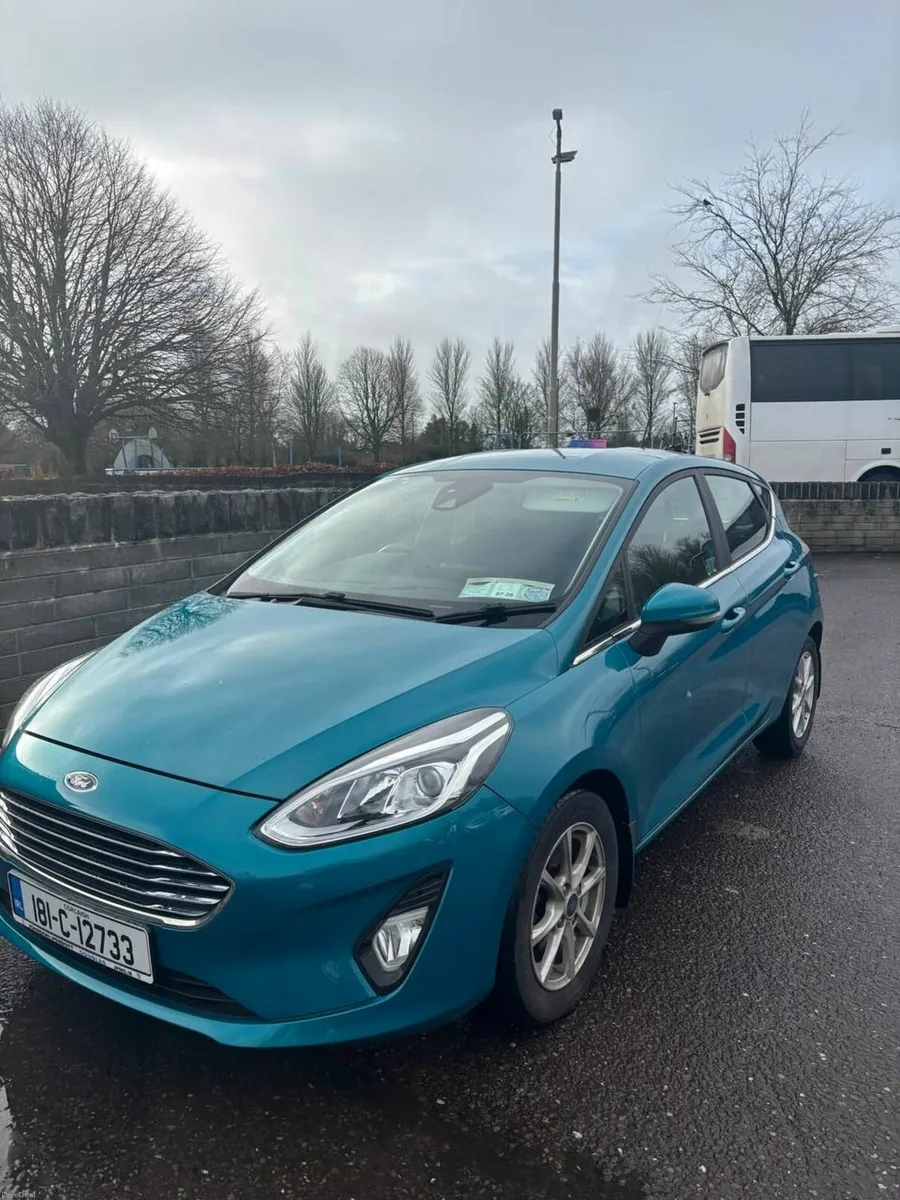 Ford Fiesta 2018 - Image 2