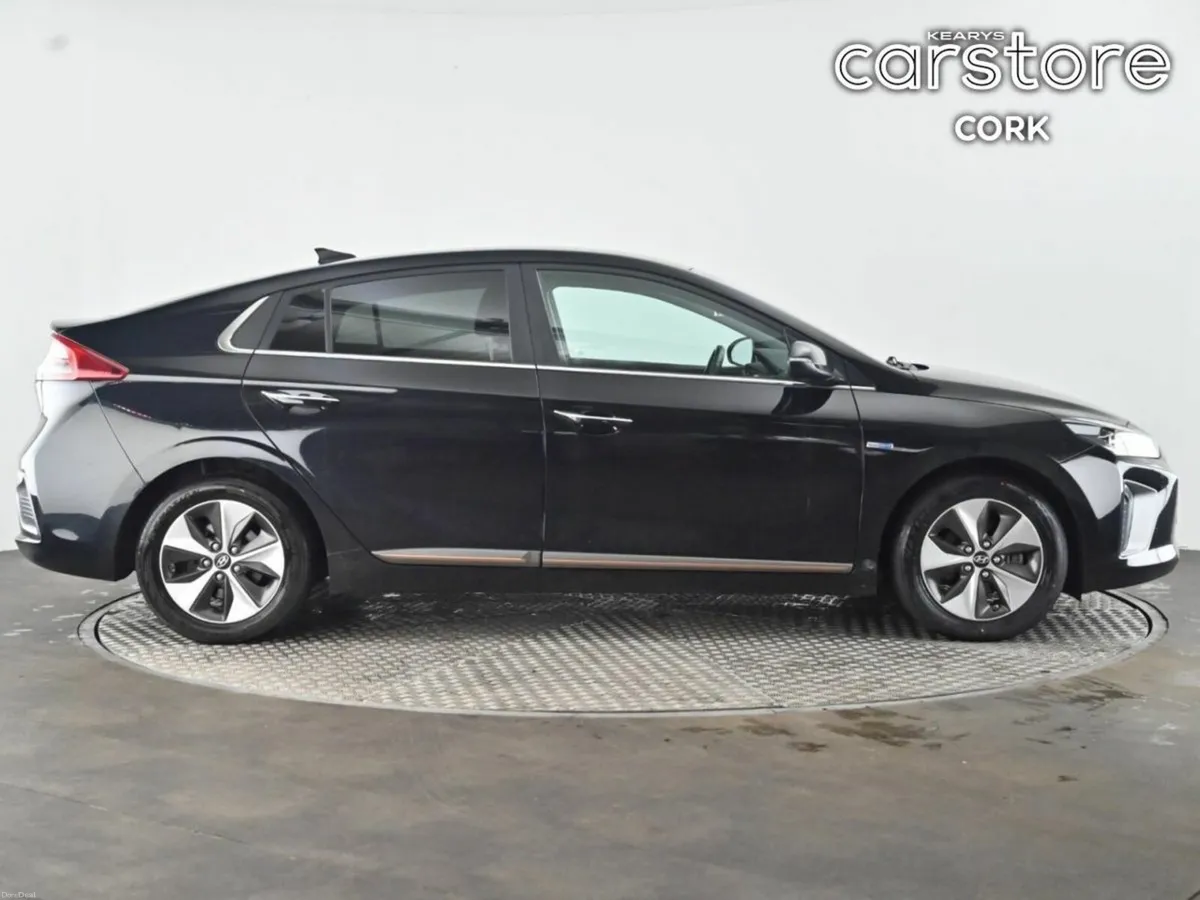 Hyundai IONIQ Electric - Image 3