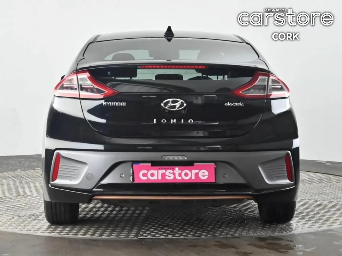 Hyundai IONIQ Electric - Image 4