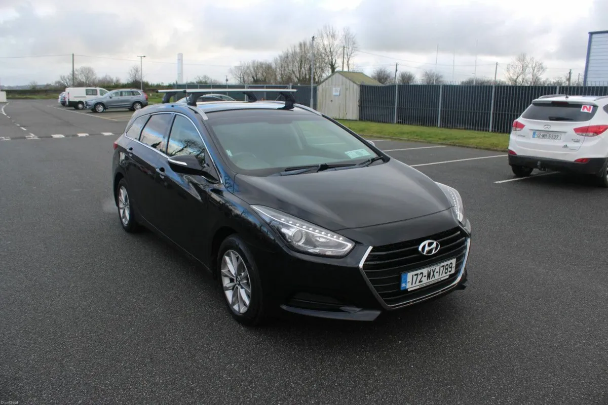 Hyundai i40 Executive Plus 1.7 Diesel - TENDER 8 - Image 1