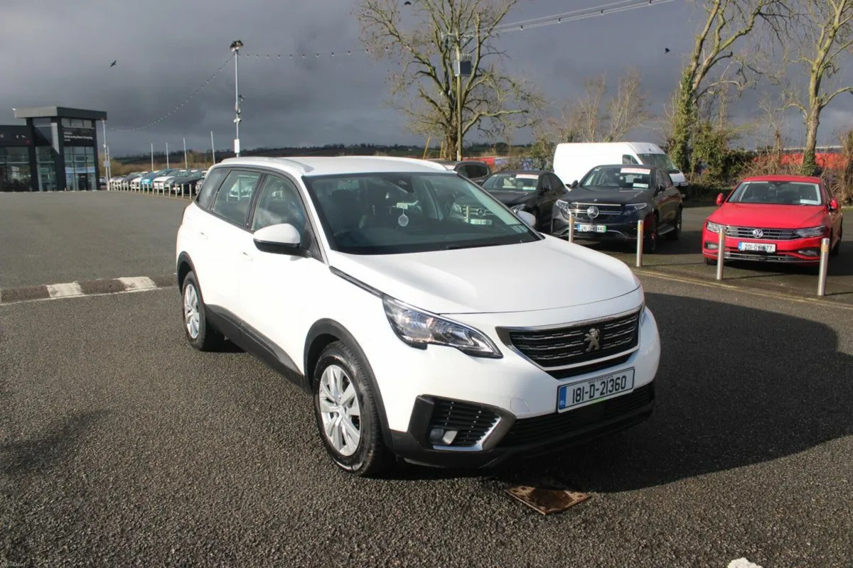 Peugeot 5008 1.6 Blue Hdi 120 Active Auto - TENDER - Image 1