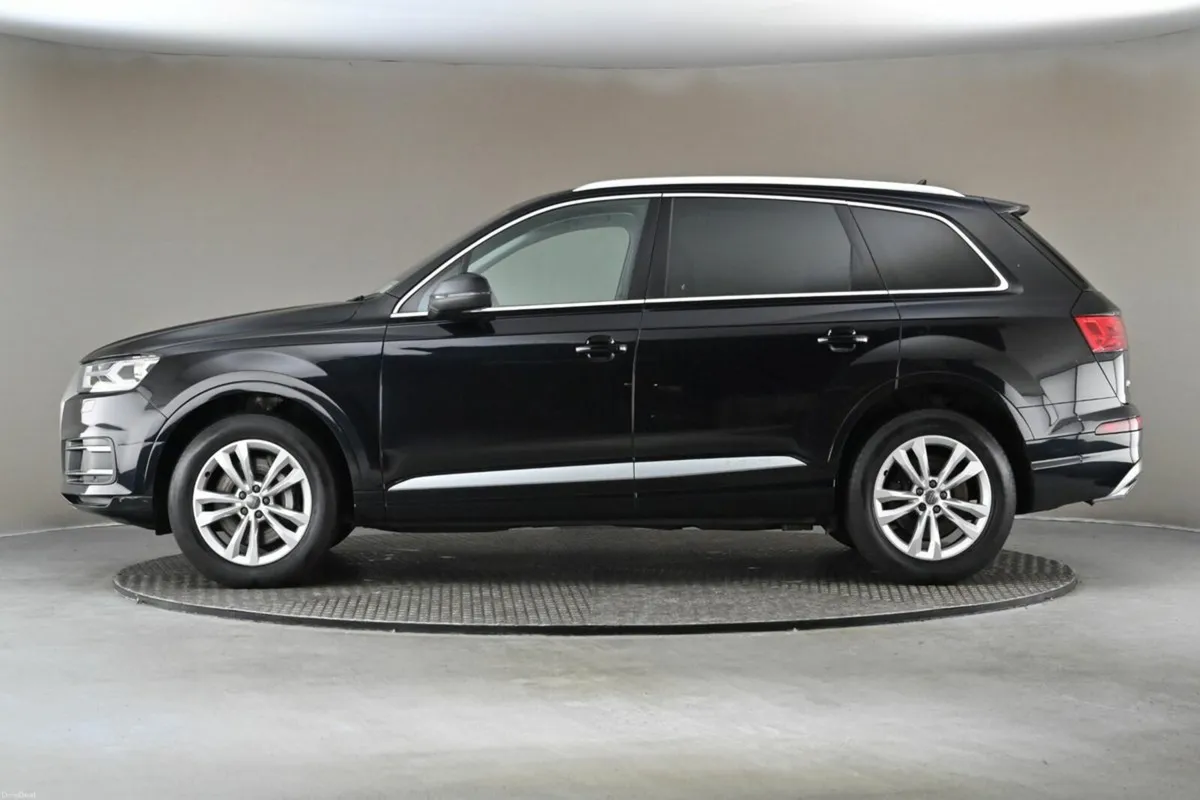 Audi Q7 3.0TDI 218BHP QUATTRO TIPTRONIC SE BUSINES - Image 5