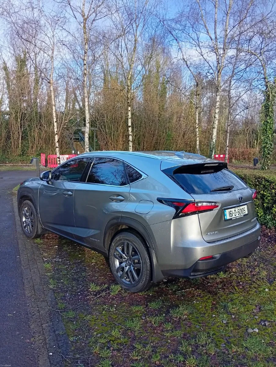 Lexus NX 2016 24900 euro - Image 2