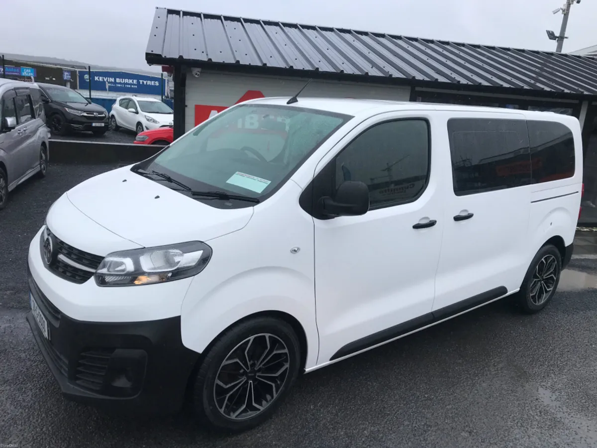 2021  OPEL VIVARO -TD-9 SEATER ( ONLY 9650 MILES ) - Image 1