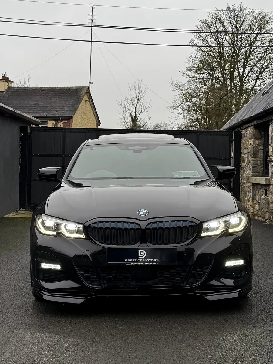 2019 BMW 3 SERIES AUTO M SPORT SUNROOF HUGE SPEC - Image 2