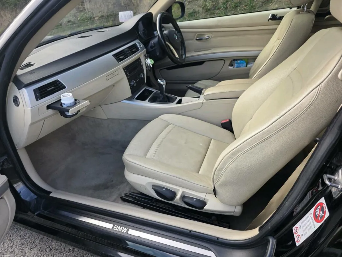 Bmw 320d 2020. - Image 4