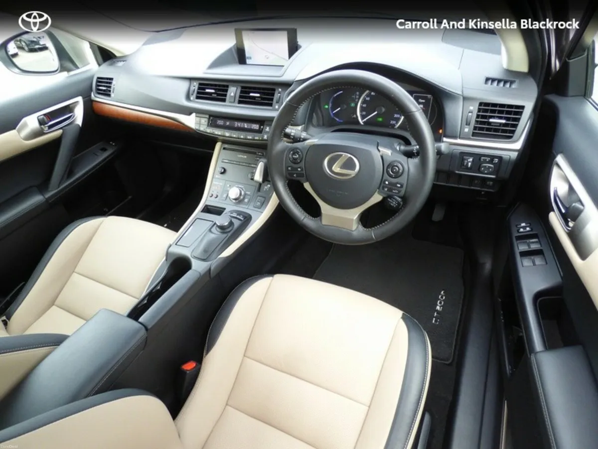 Lexus CT Hybrid Executive - Image 2