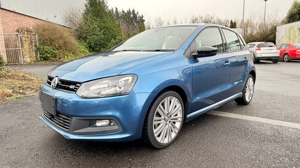 VW POLO 2014 - Image 1