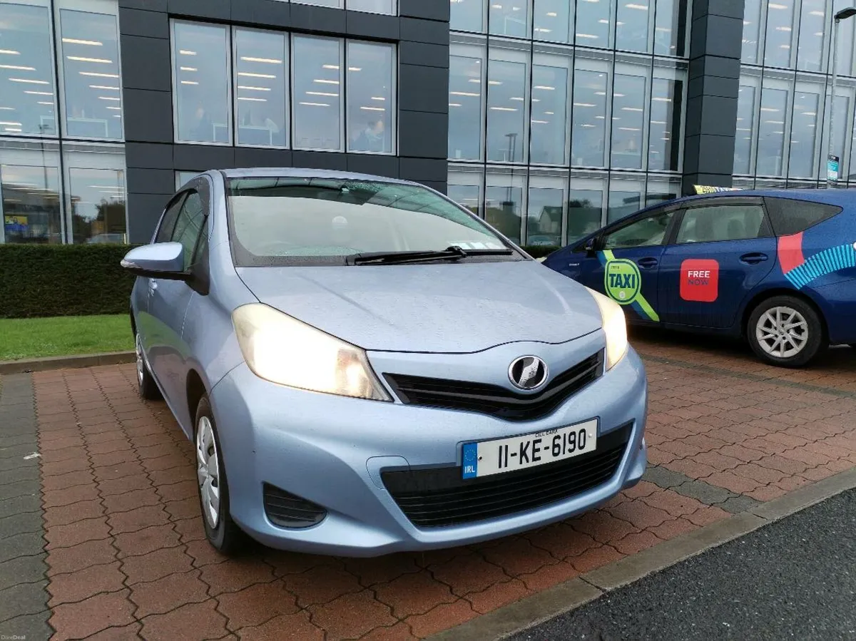 Toyota viz 1 liter automatic tax 6.2026 - Image 1