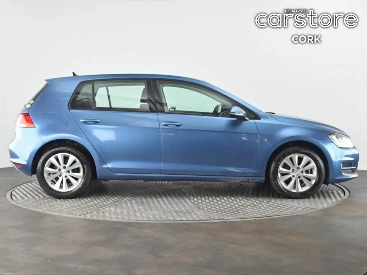 Volkswagen Golf 1.4 Auto - Image 2