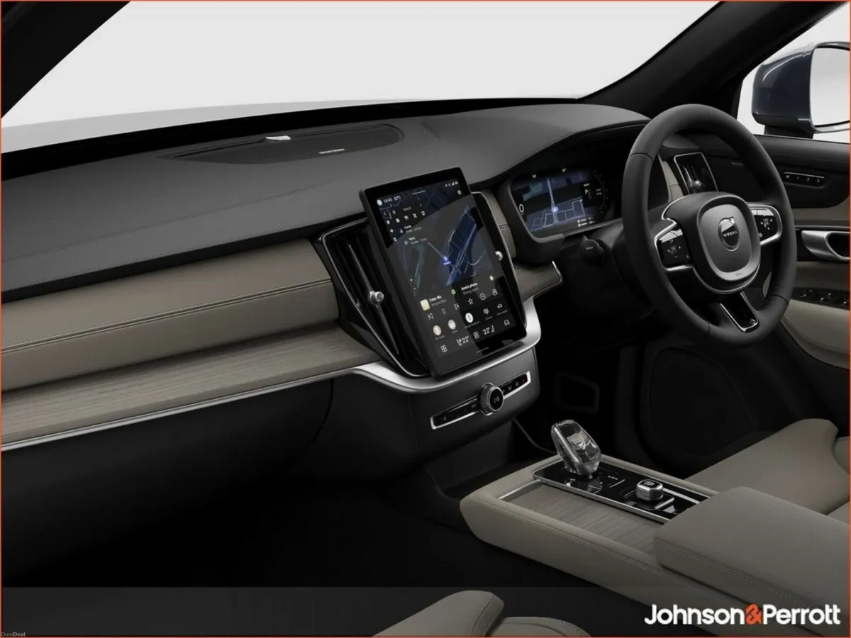 Volvo XC90 T8 455bhp AWD PHEV Plus Bright - Denim - Image 2