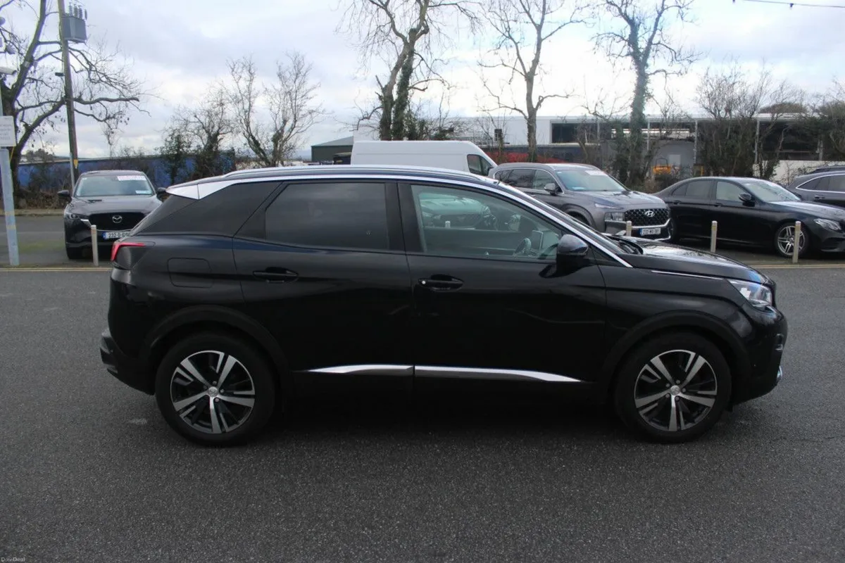 Peugeot 3008 1.5 BlueHDi 130bhp Allure - TENDER 9 - Image 3