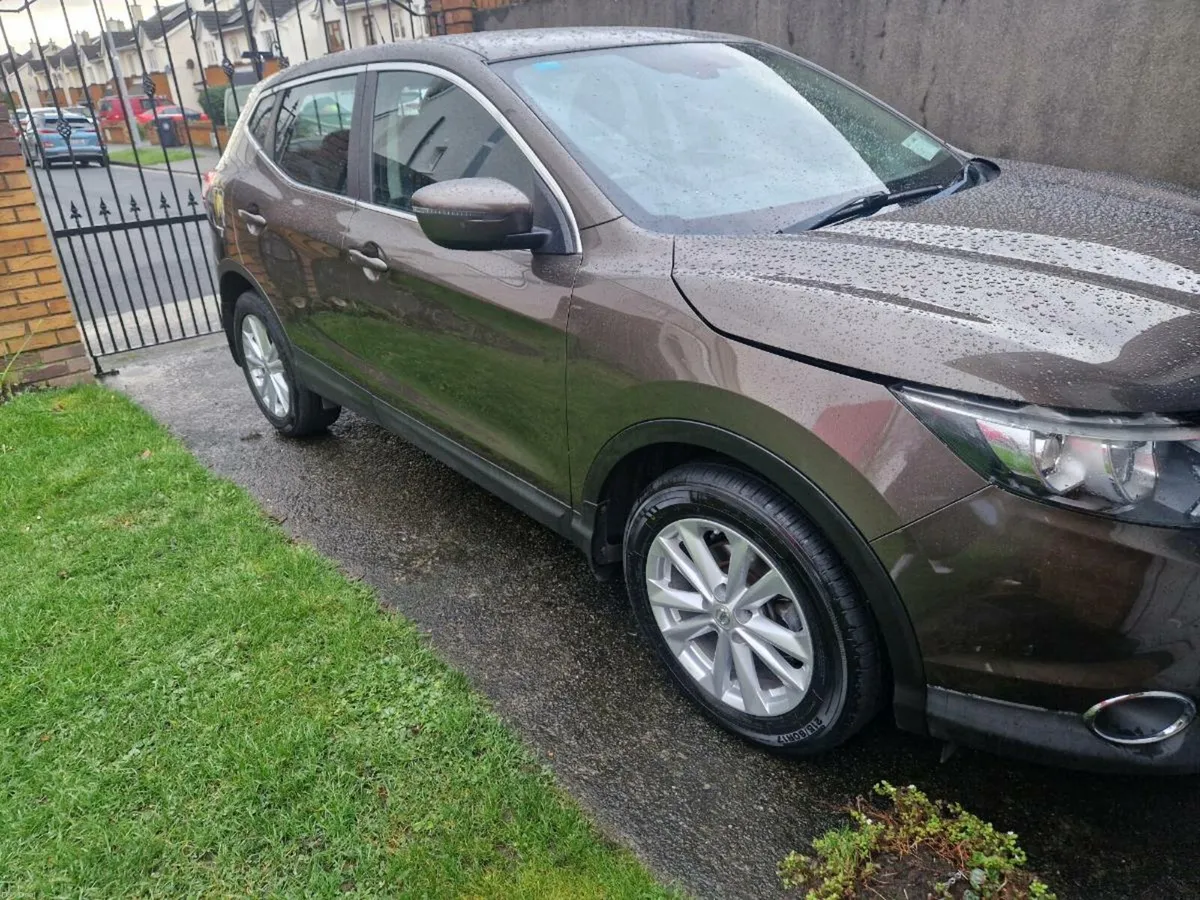 Nissan Qashqai - Image 1