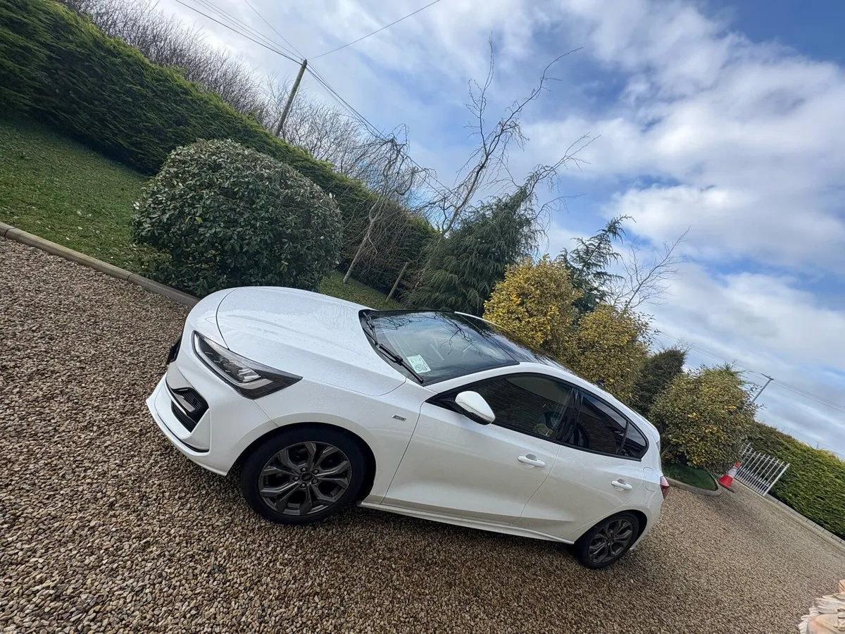 Ford focus - Image 2