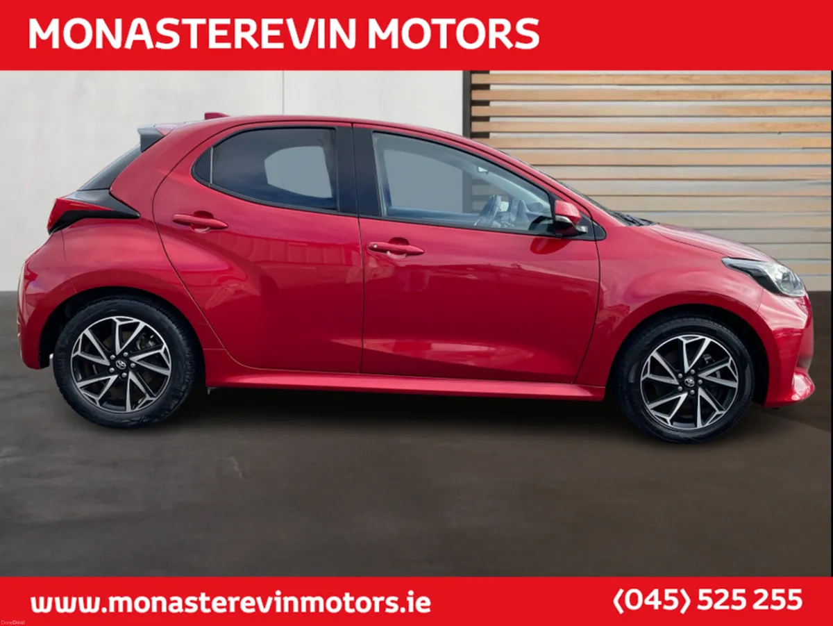 Toyota Yaris Cross 1.5 LUNA SPORT 4DR AUTO - Image 4