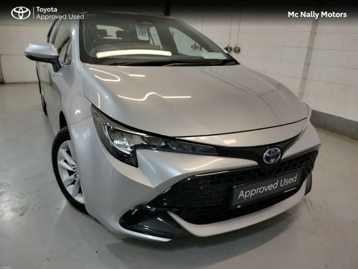 Toyota Corolla HYBRID LUNA H/B FULL TOYOTA DLR SER - Image 1