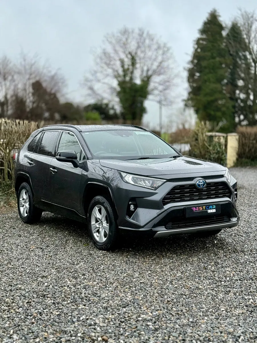 Toyota RAV4 2WD A Hybrid Luna Automatic - Image 3