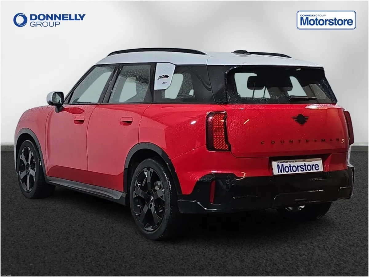 MINI Countryman Electric Hatchback SE Sport - Image 2