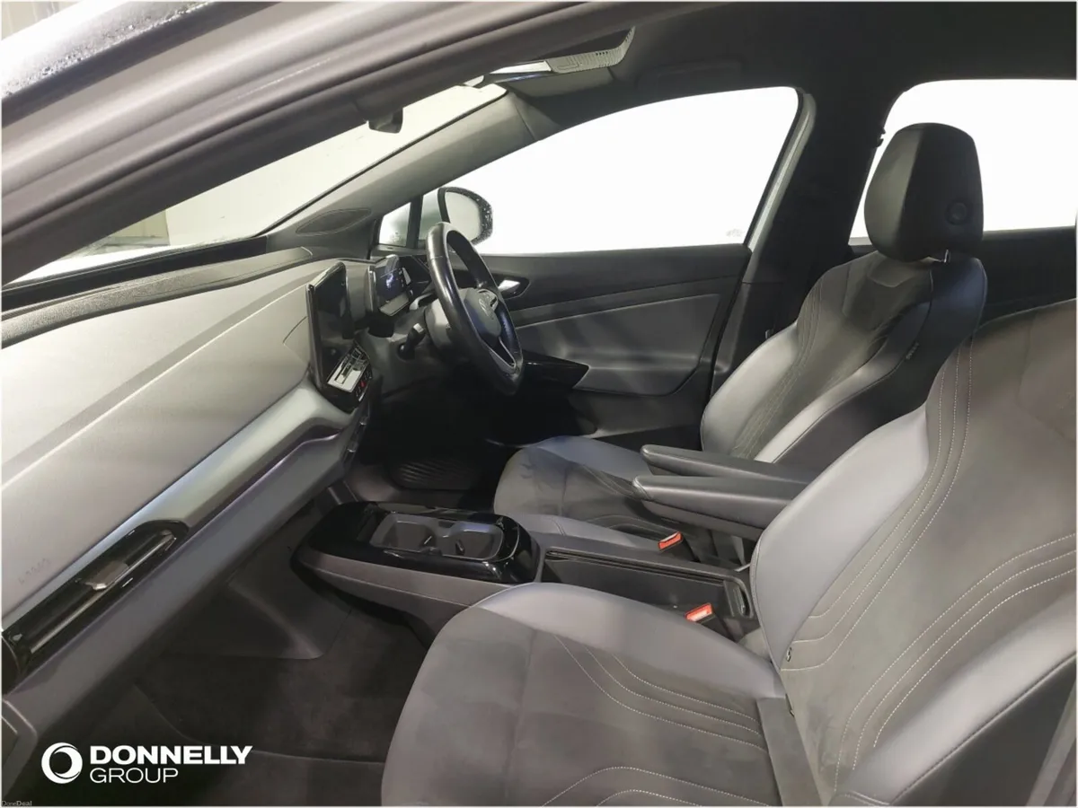 Volkswagen ID.4 Estate Life Pure - Image 2