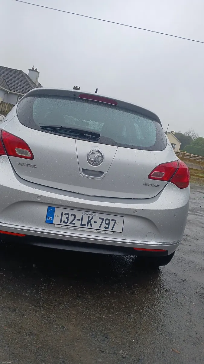 2013 Vauxhall astra 1.7 diesel nct August 2026 - Image 1