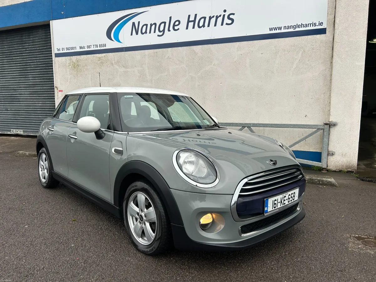 Mini Cooper ONE OWNER. - Image 4