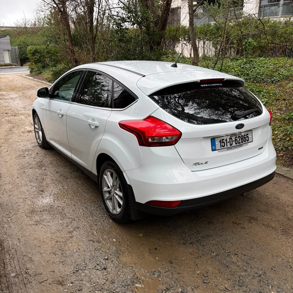 Ford Focus 1.0 2015 new NCT/ TAX - Image 1