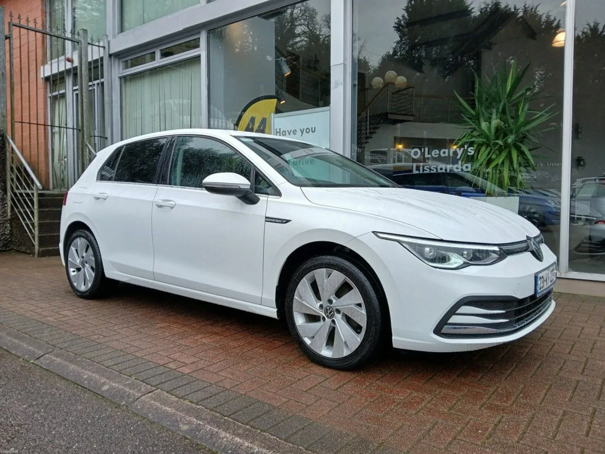 Volkswagen Golf Style 1.5 TSI 130HP, White, 1 owne - Image 1