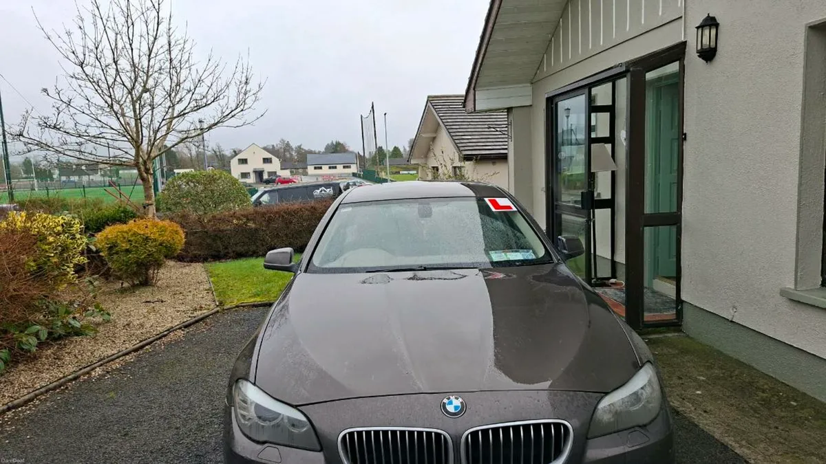 Bmw 520 - Image 1