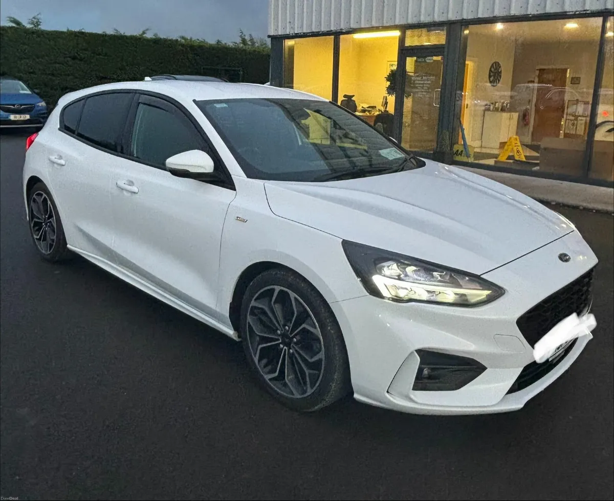 Ford Focus 2019 - Image 4