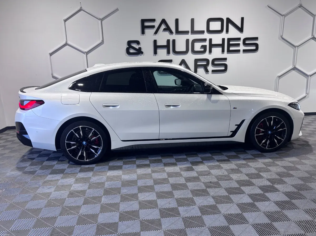 BMW I4 M50 544BHP 84 KwH // HIGH SPEC - Image 4