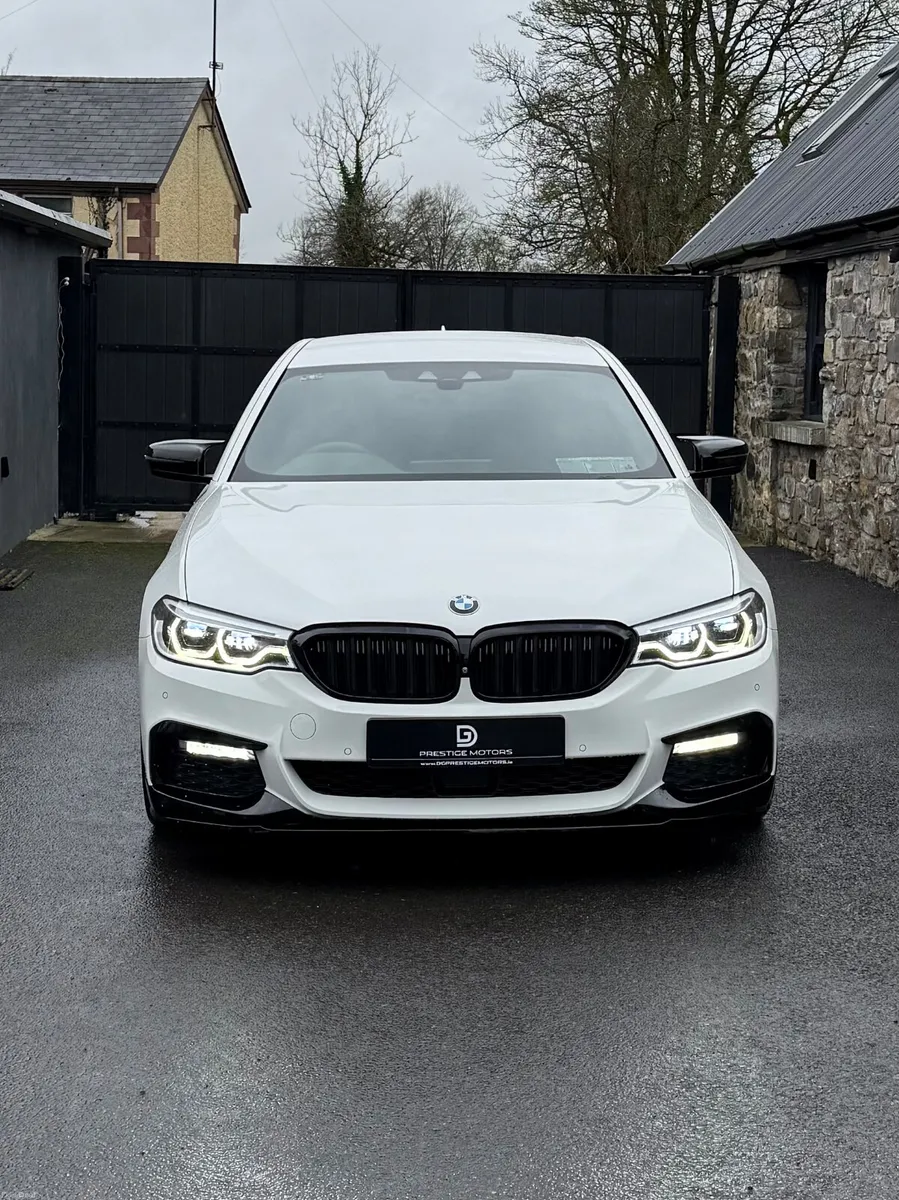 2017 BMW 5 SERIES AUTO M SPORT M PERFORMANCE - Image 2