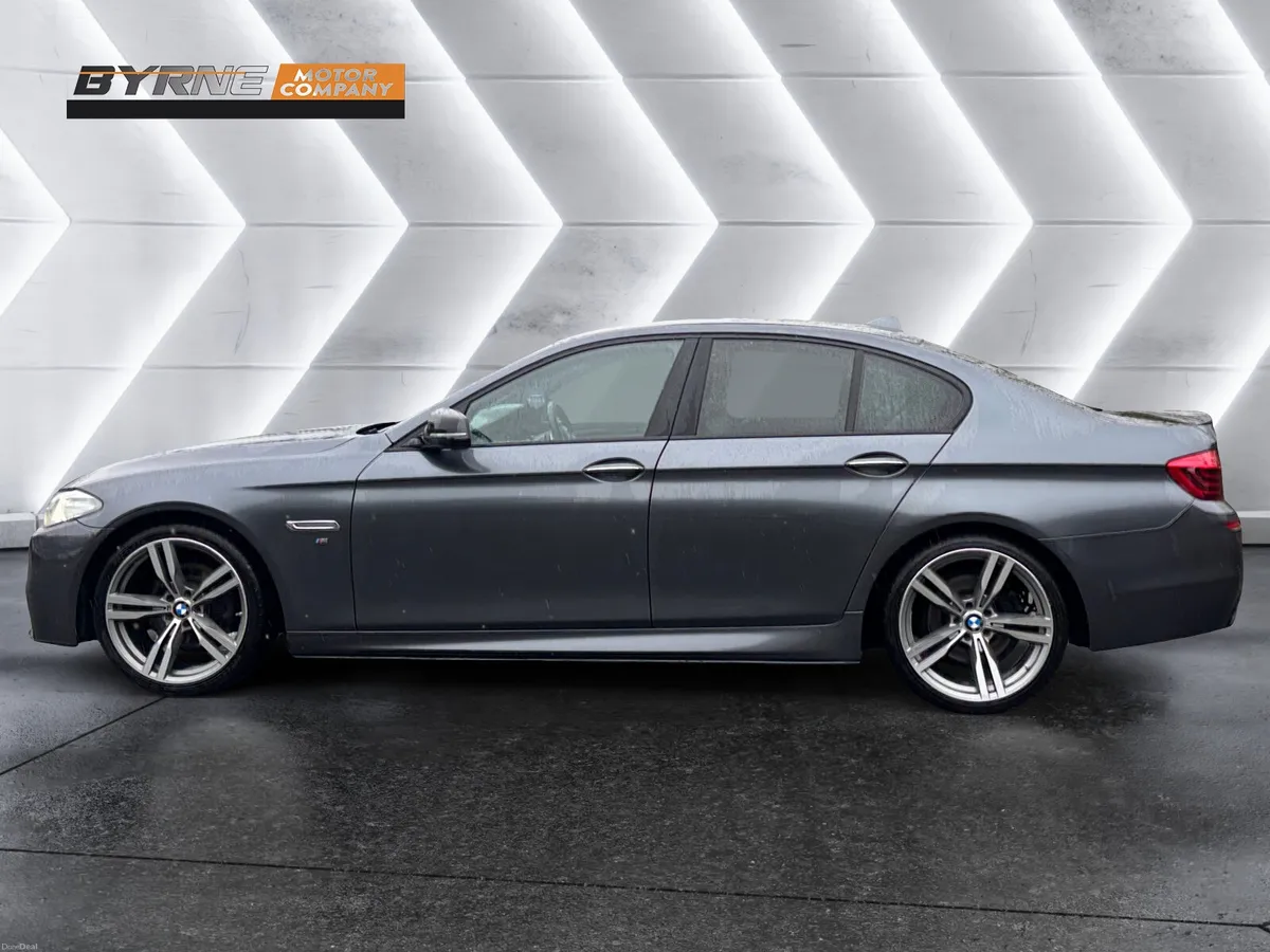 BMW 520D MSPORT AUTO, 2016 - Image 2