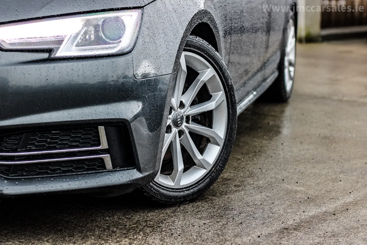 2016 AUDI A4 S-LINE DAYTONA GREY - Image 2