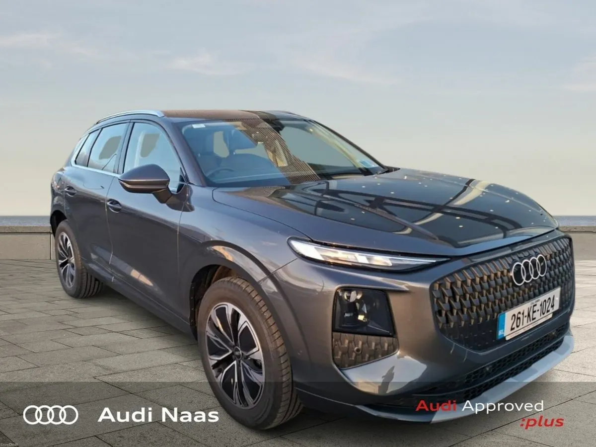 Audi Q3 SB 35 TDI 150 S-T SE - Image 1