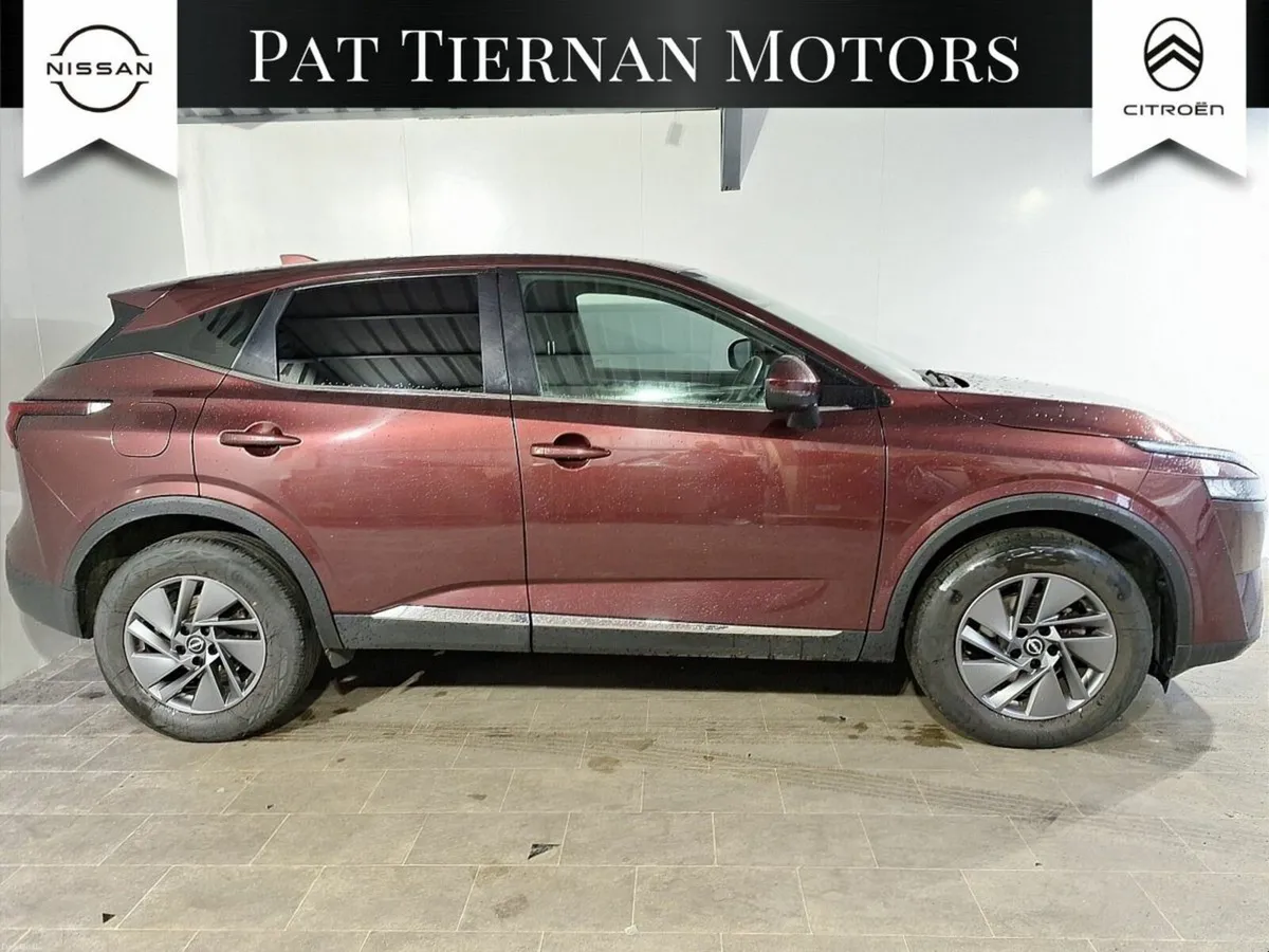 Nissan Qashqai 1.3 PET MILD HYBRID SV - Image 3