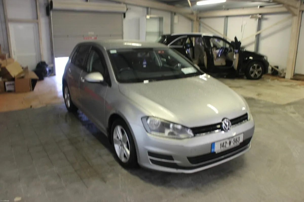 Volkswagen Golf 1.6 TDI 90HP TRENDLINE- TENDER 15 - Image 1