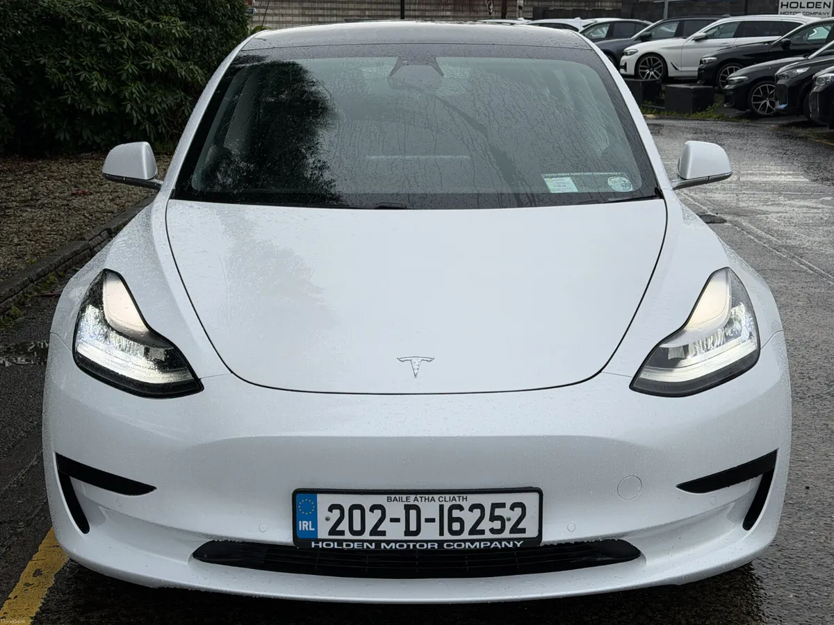 Tesla Model 3 2020..STANDARD RANGE+ RWD..PAN ROOF - Image 4