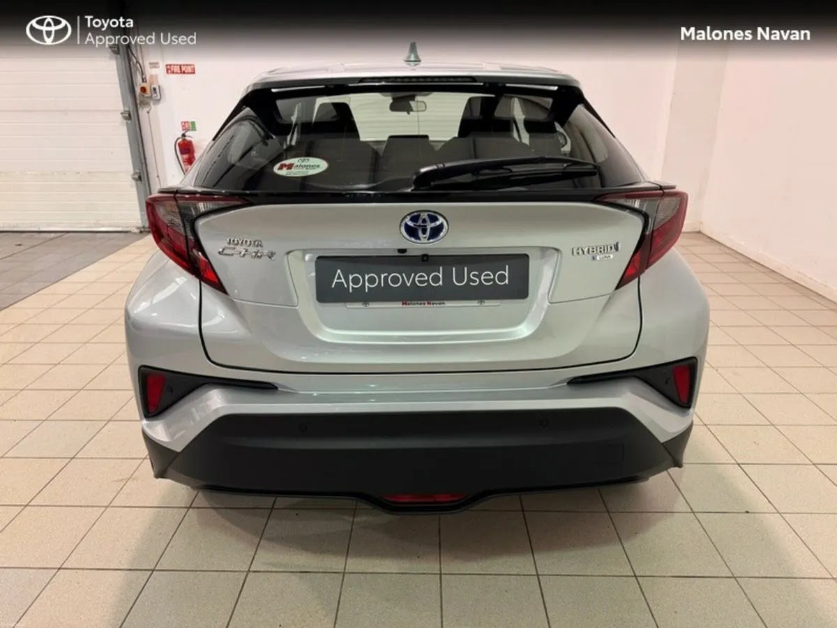 Toyota C-HR HYBRID LUNA 4DR AUTO - Image 4