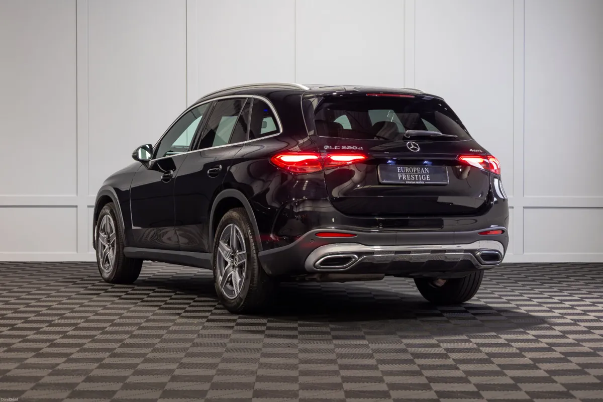*Diesel* 2024 Mercedes-Benz GLC 220d AMG Line - Image 4