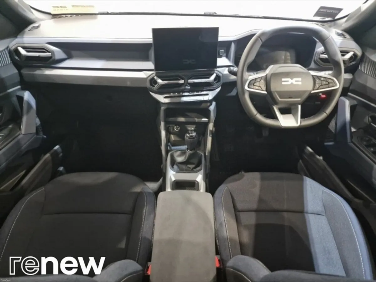 Dacia Duster MHEV 140 Expression - Image 3
