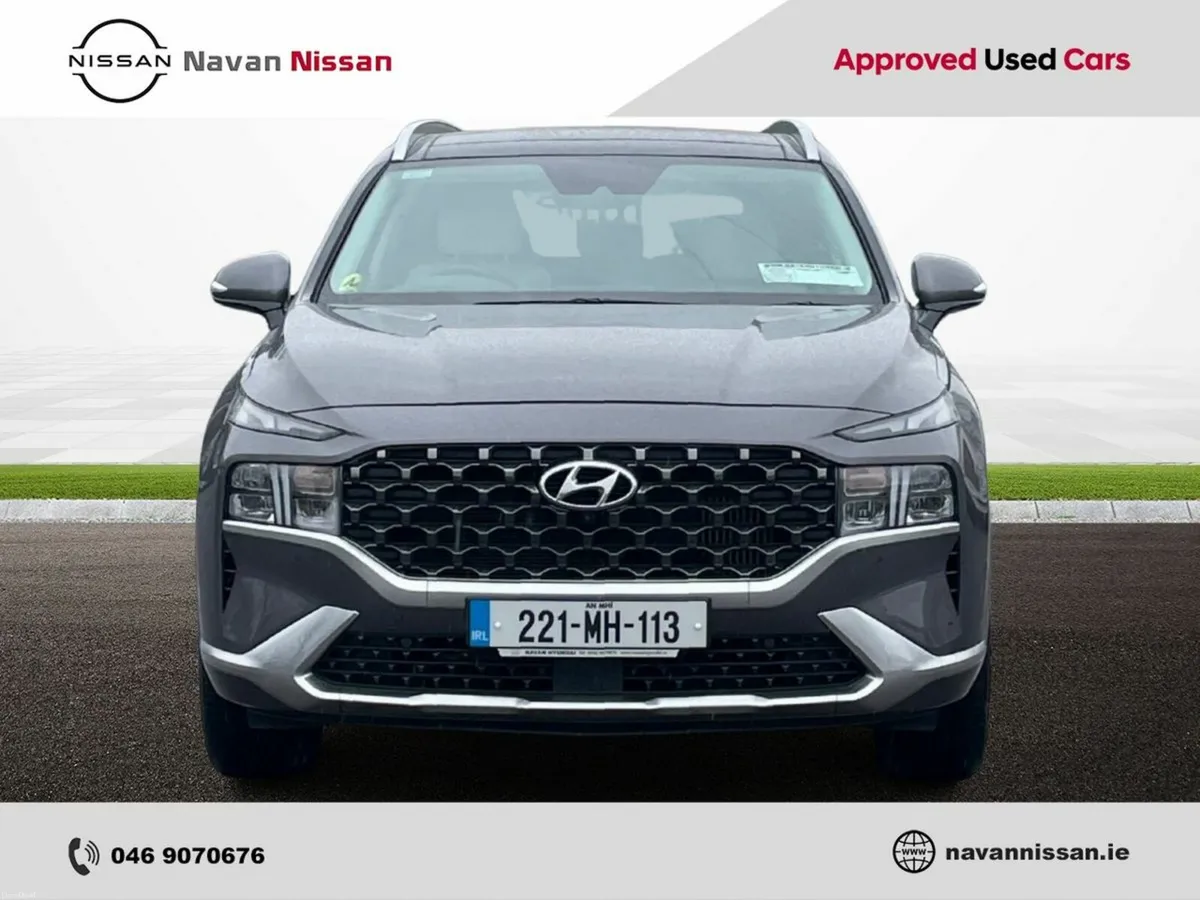 Hyundai Santa Fe 1.6 PHEV 4WD Premium Auto - Image 3